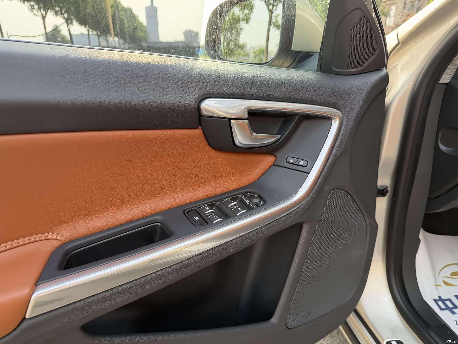 Volvo S60, 2018 все фото