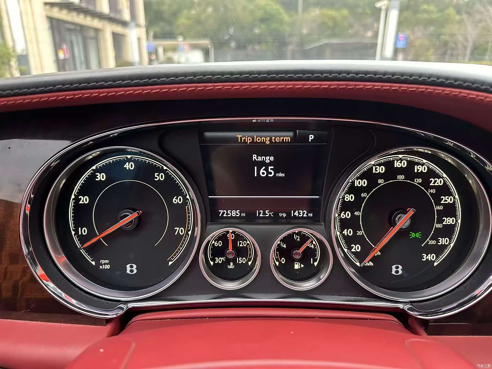Bentley Flying Spur, 2016 4