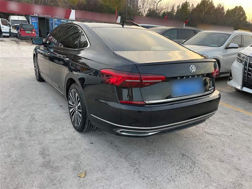 Volkswagen Passat