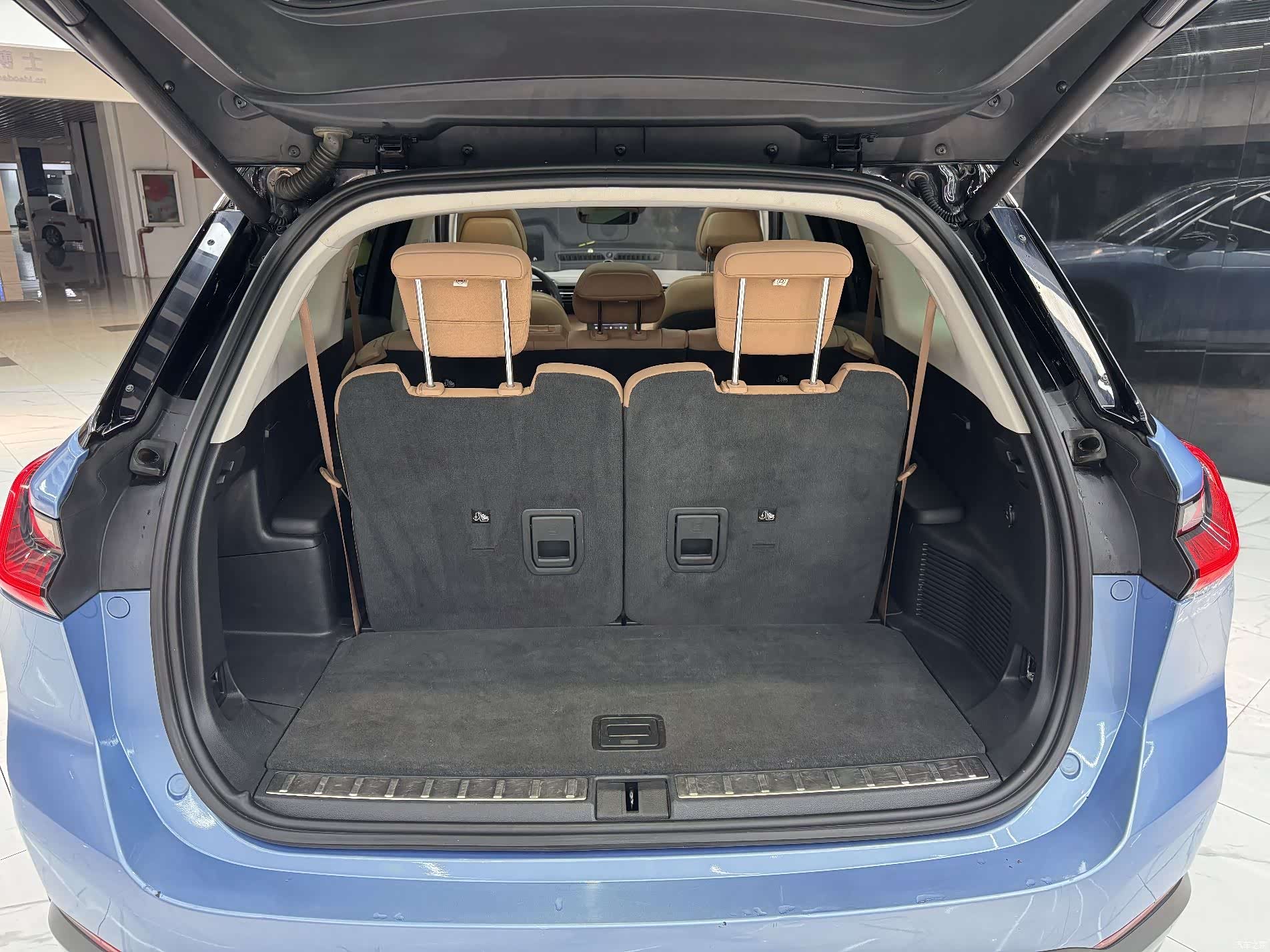 NIO ES8, 2018 8