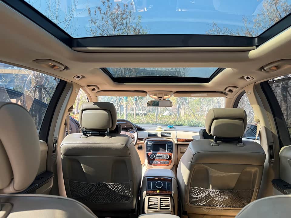 Mercedes-Benz R-class