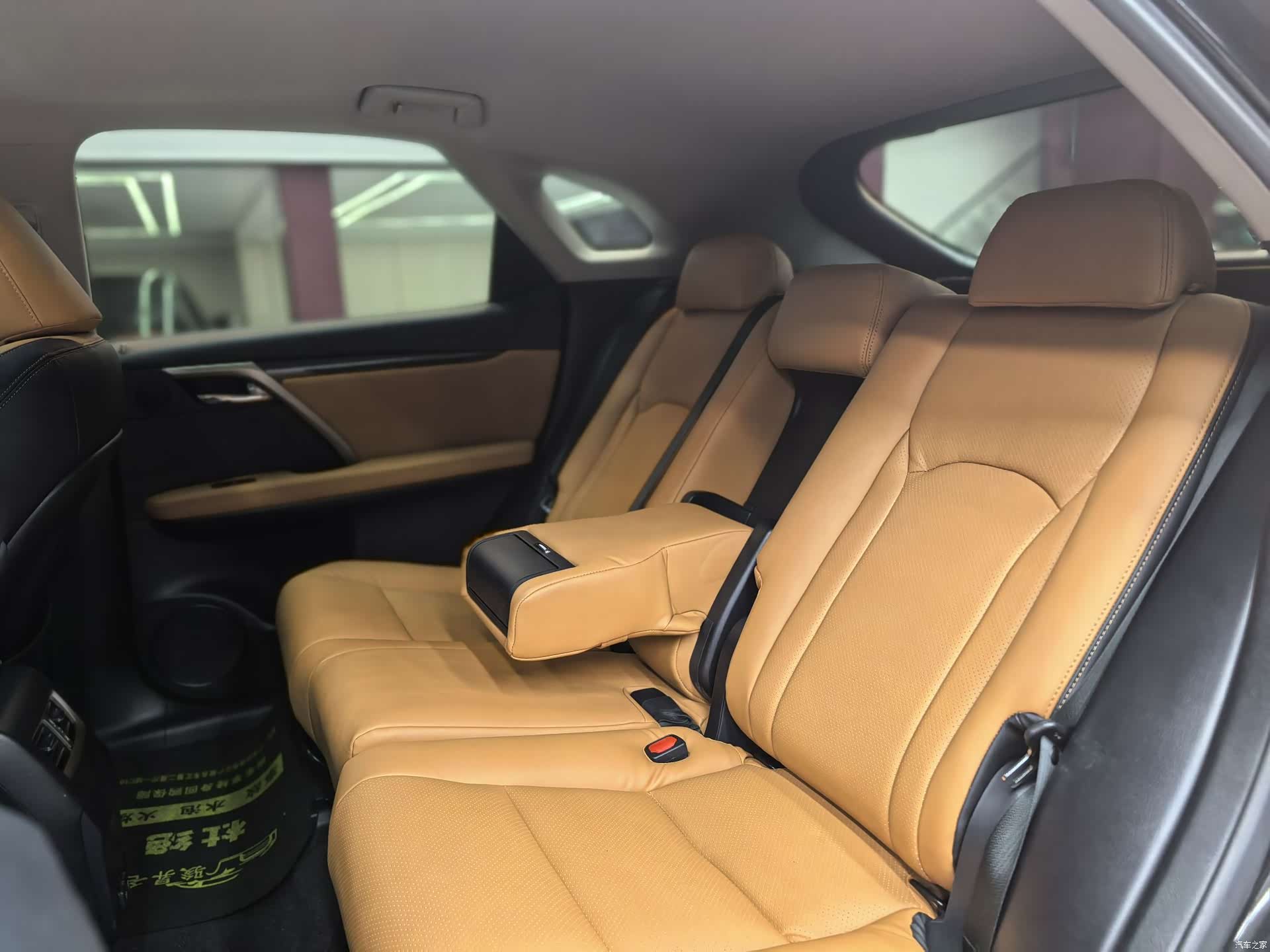 Lexus RX, 2021 28