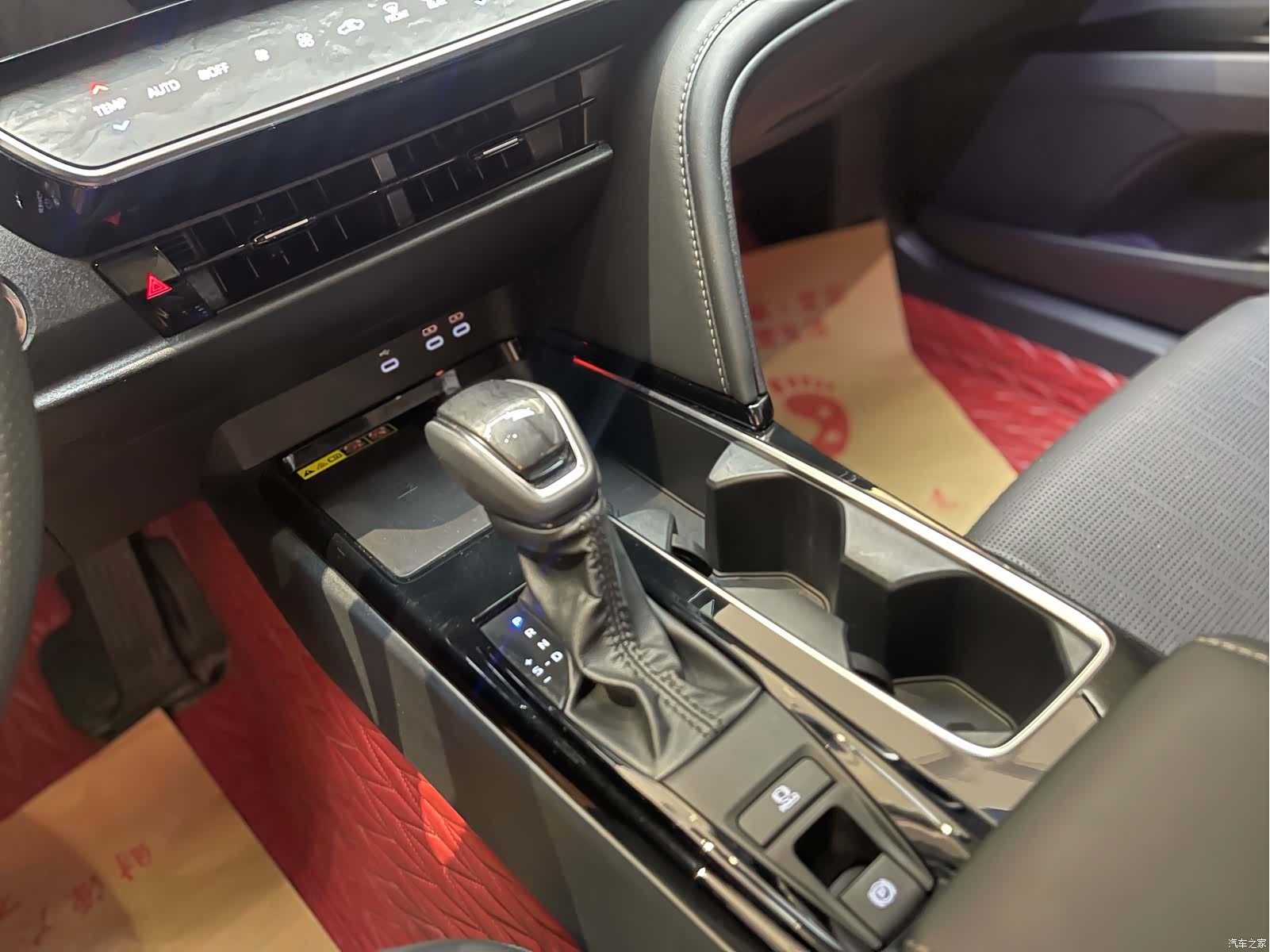 Toyota Camry, 2024 12