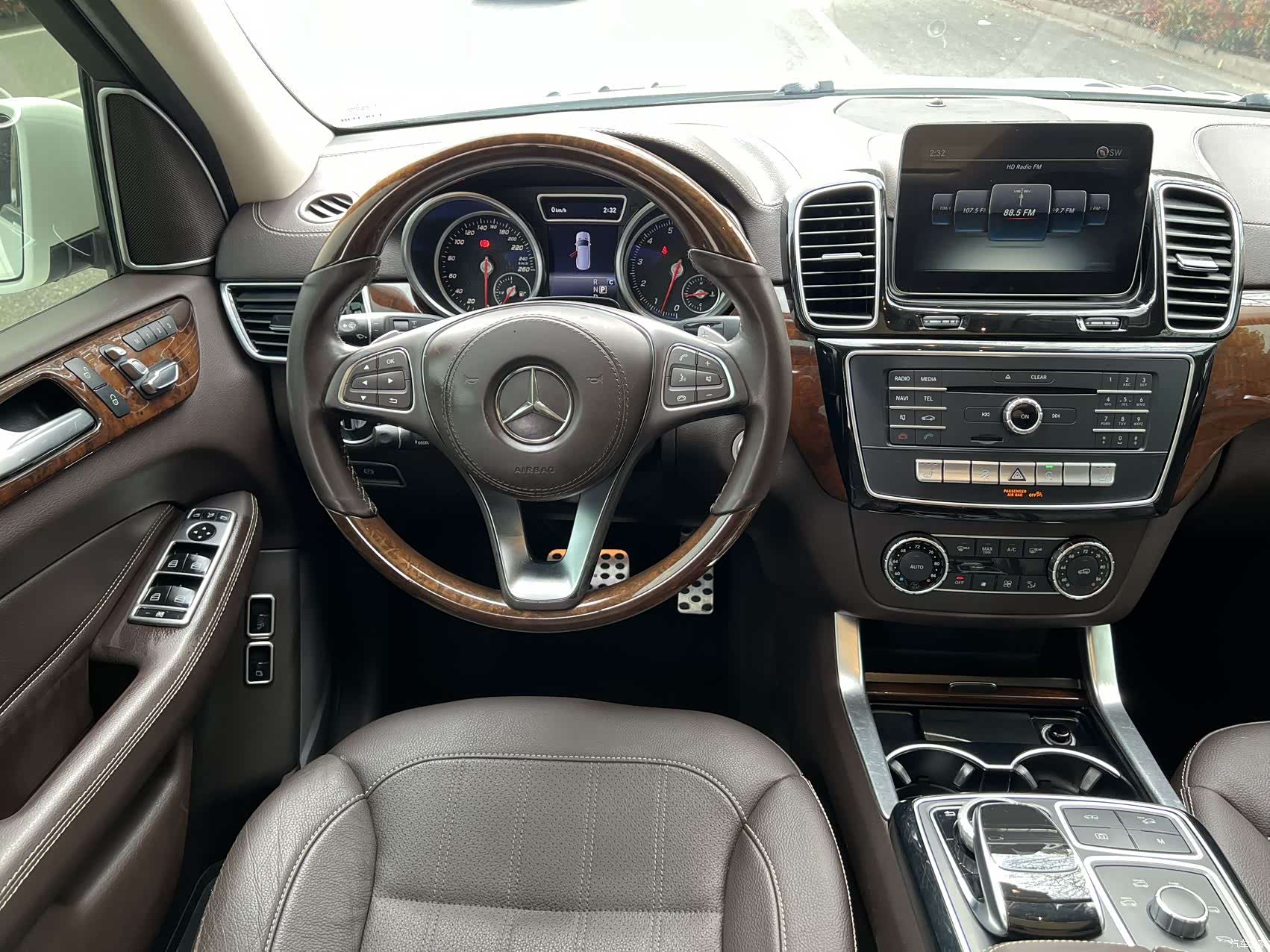 Mercedes-Benz GLS, 2017 9