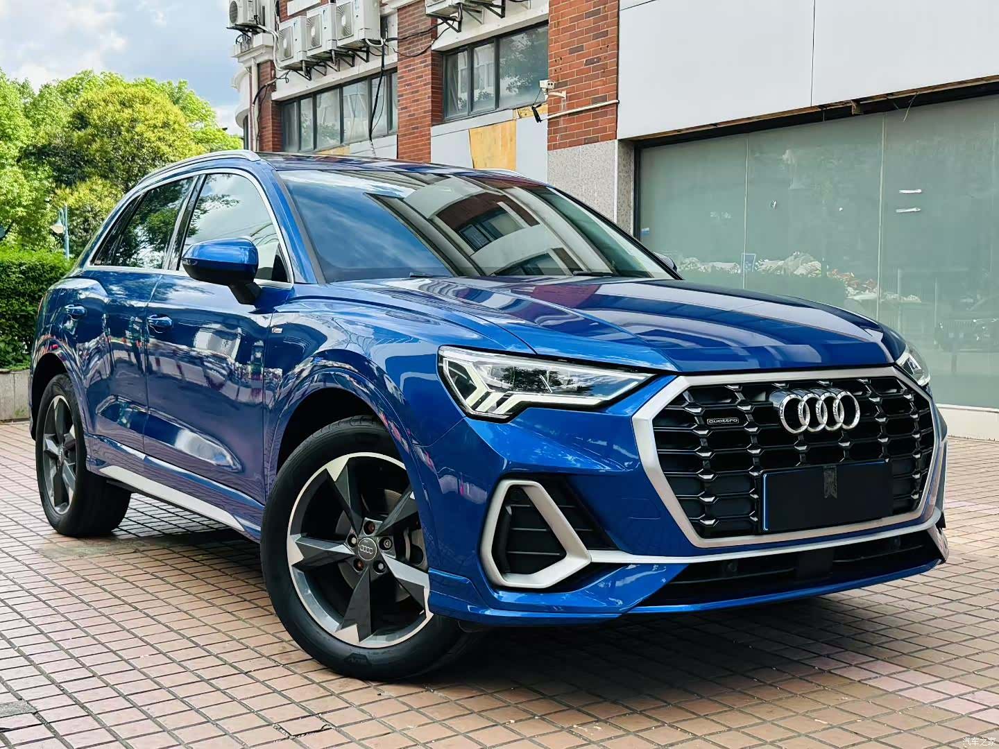 Audi Q3, 2019 3