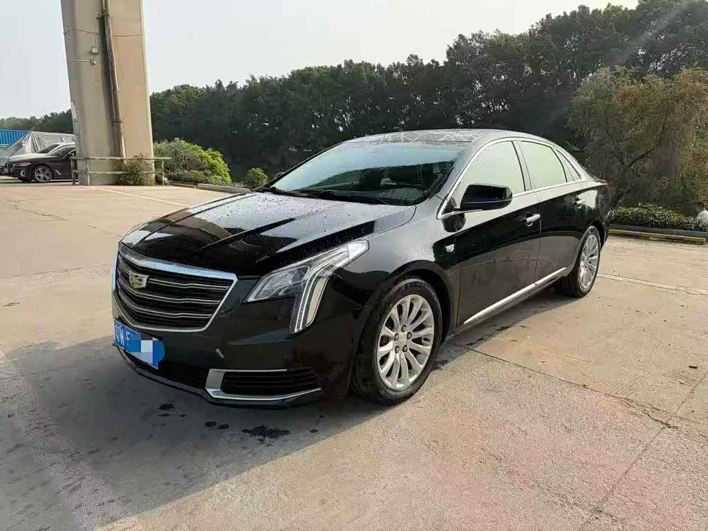 Cadillac XTS