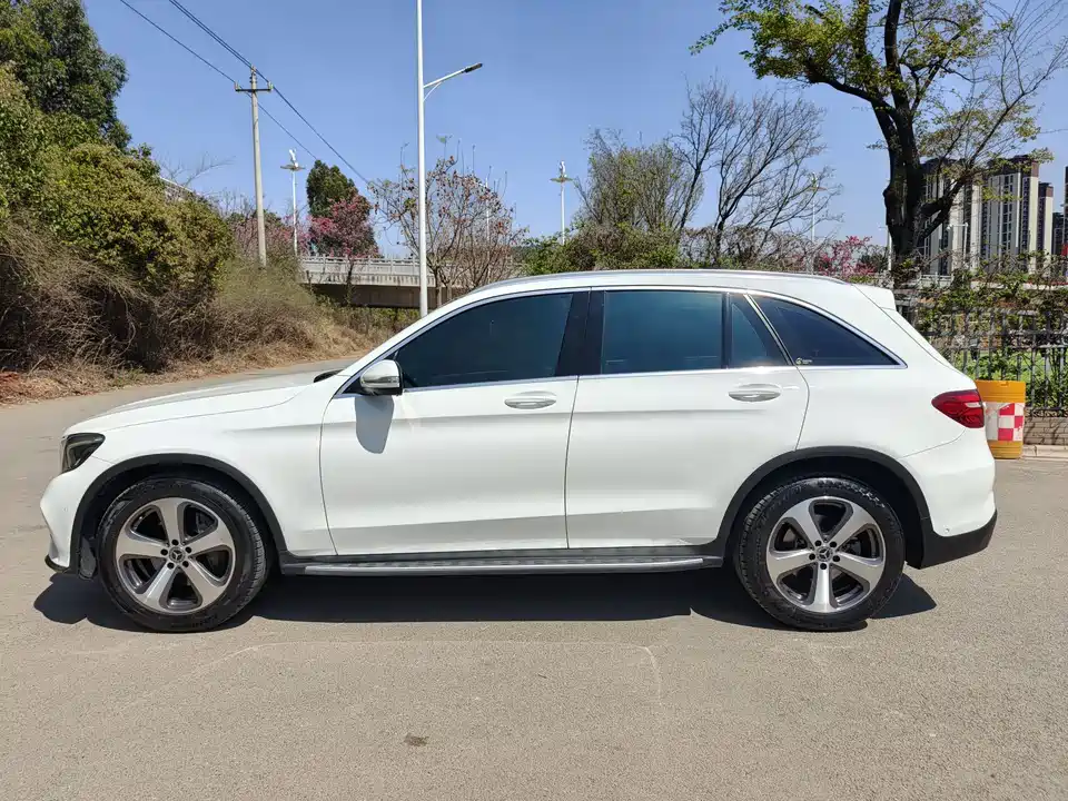 Mercedes-Benz GLC Mercedes-Benz GLC