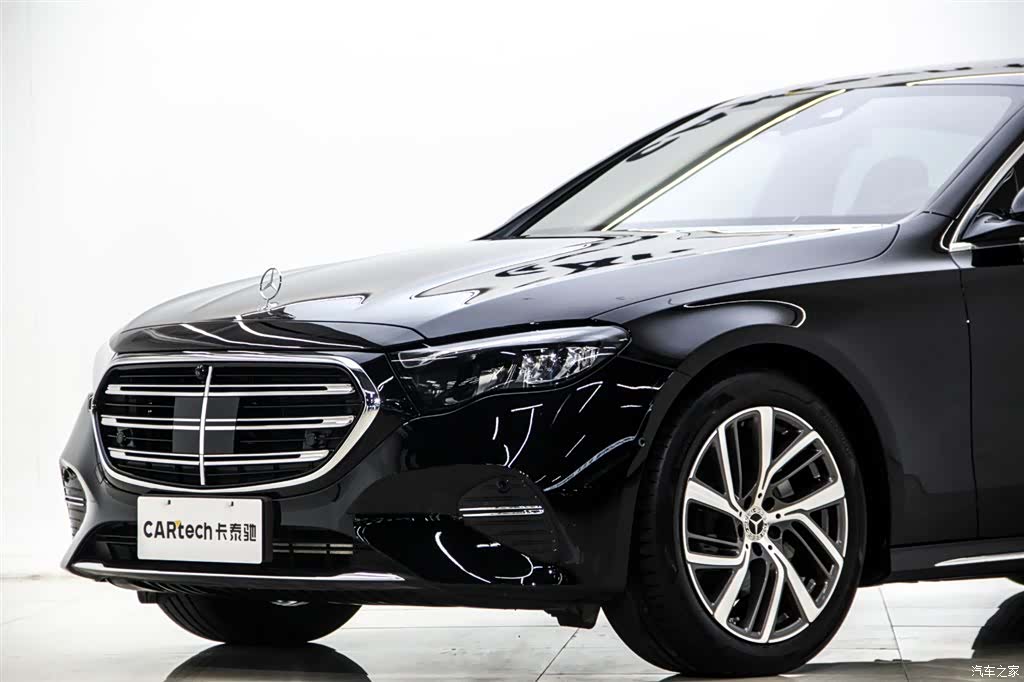 Mercedes-Benz E-Class, 2024 7