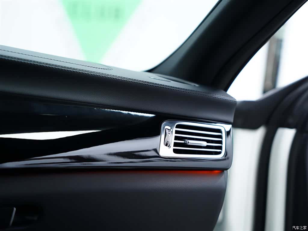 Mercedes-Benz CLS, 2018 49