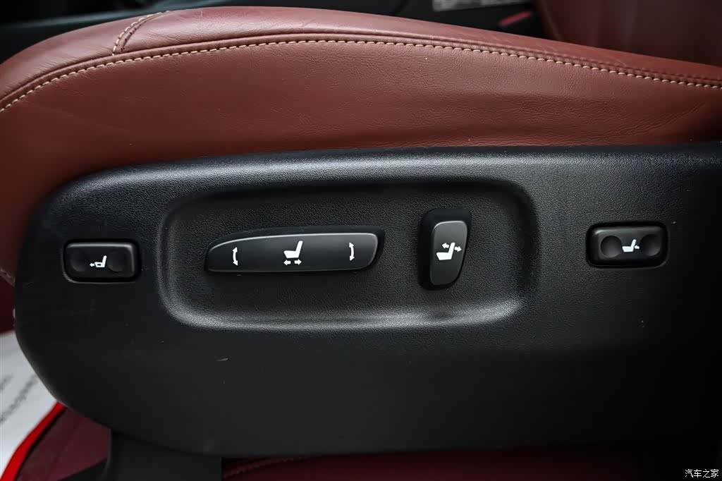 Lexus LX, 2022 26