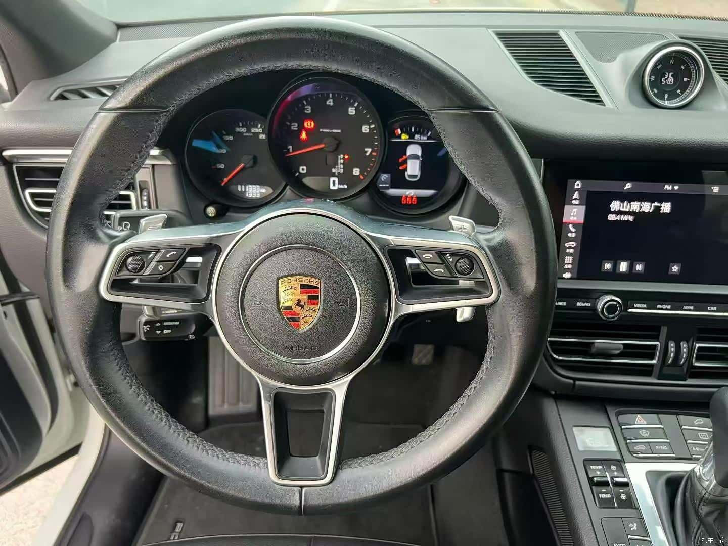 Porsche Macan, 2019 9
