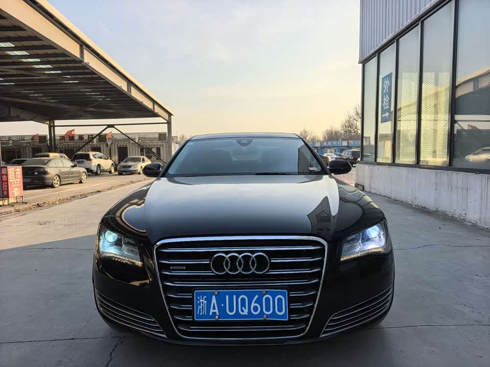 Audi A8