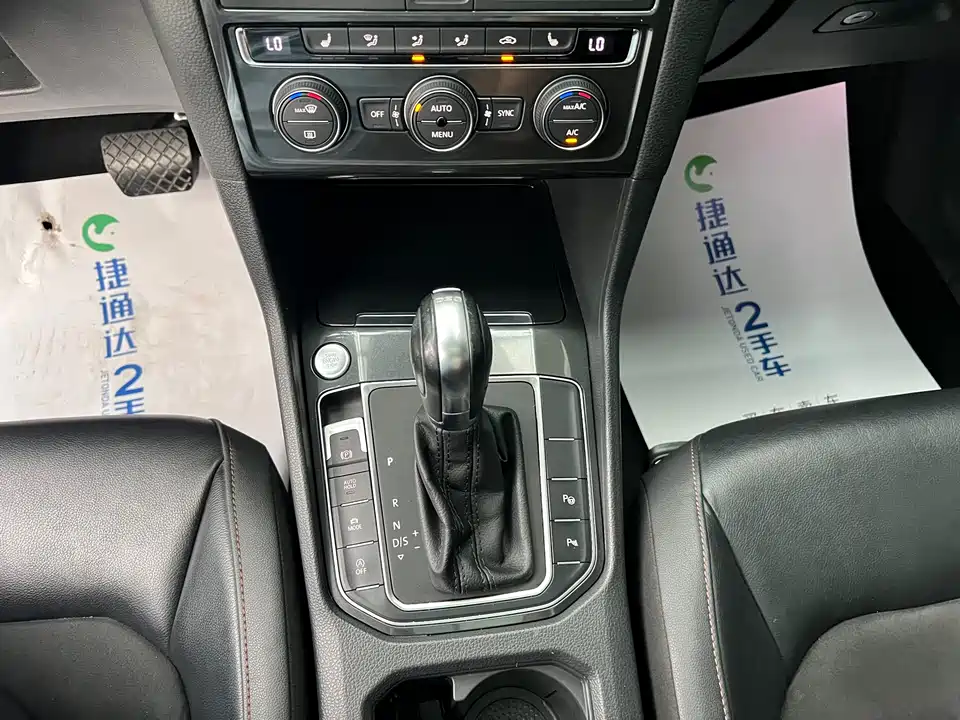 Volkswagen Golf*Jiayu