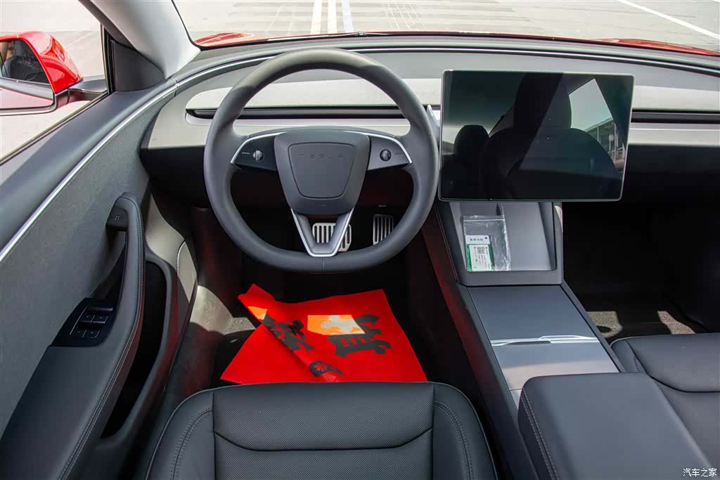 Tesla Model 3, 2024 19
