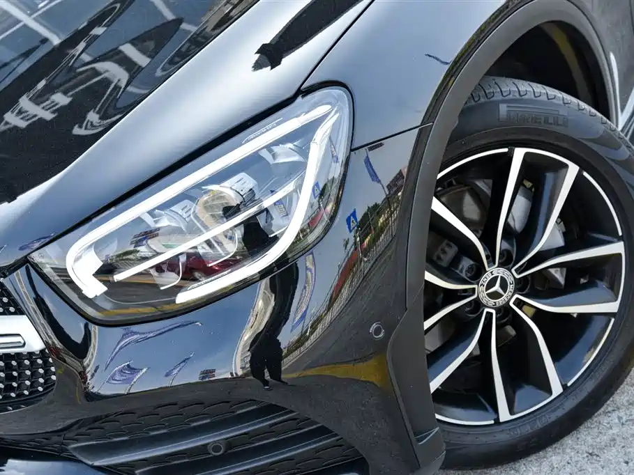 Mercedes-Benz GLC Mercedes-Benz GLC