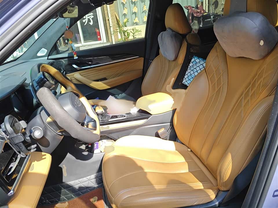 Geely Monjaro plug-in-hybrid