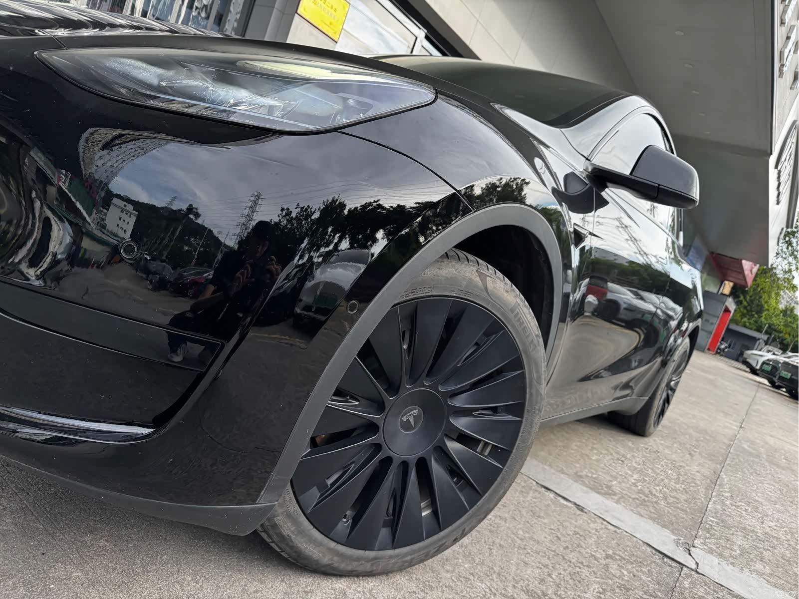 Tesla Model Y, 2023 9