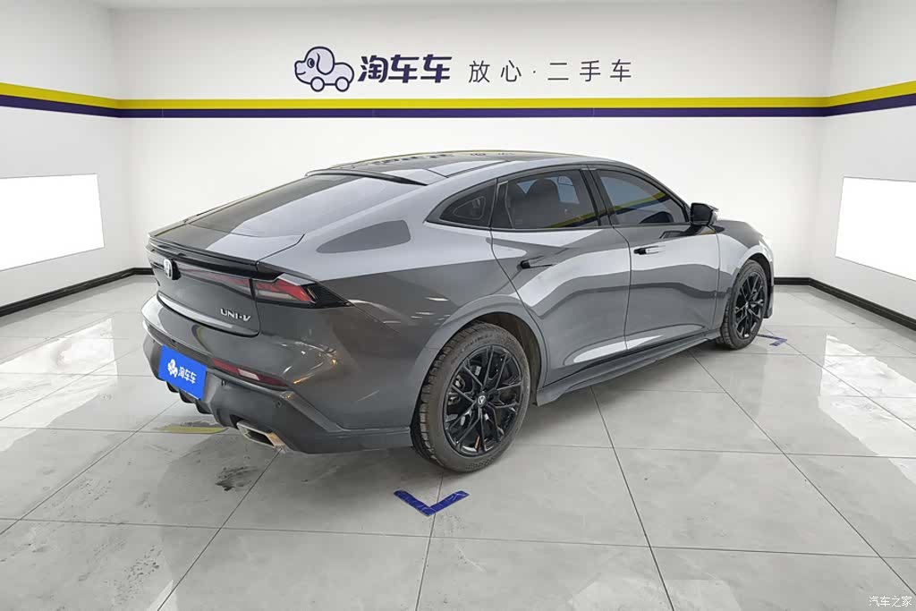 Changan UNI-V, 2025 3