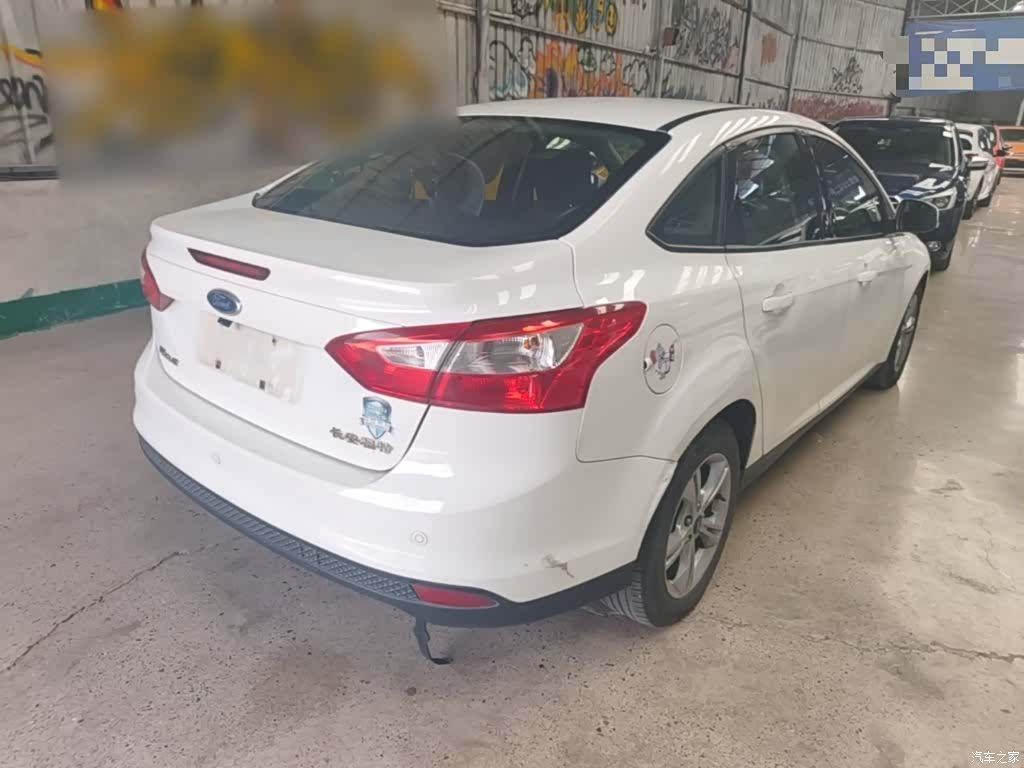 Ford Focus, 2014 7
