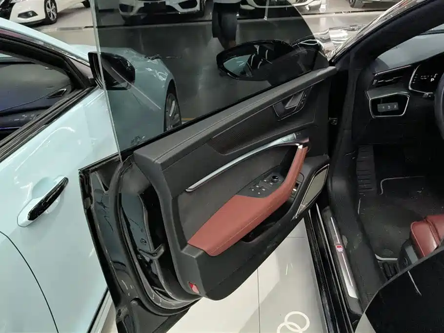 Audi A7L Audi A7L