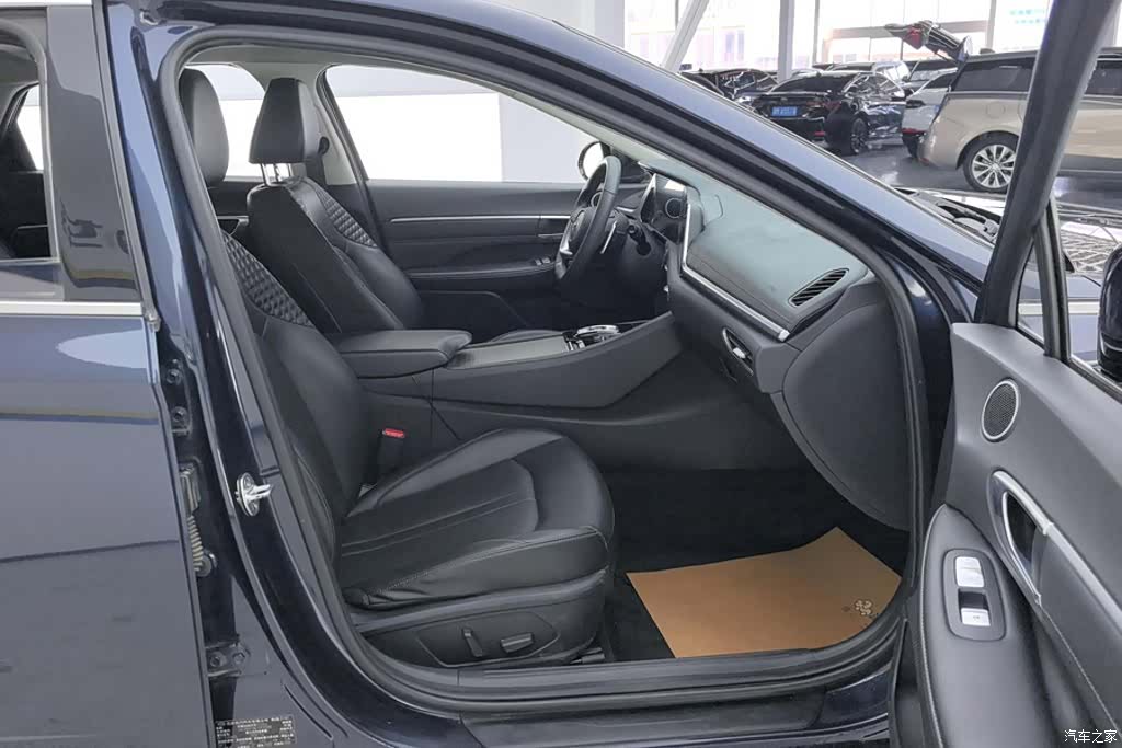 Hyundai Sonata, 2021 8
