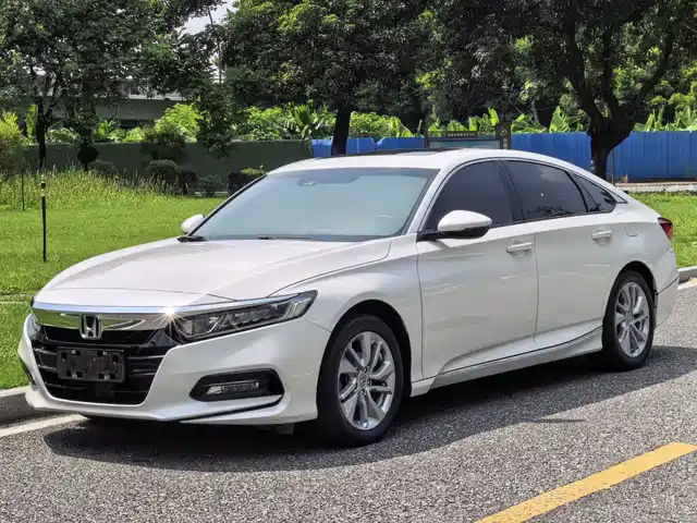 Honda Accord 2021 — купить из Китая под заказ