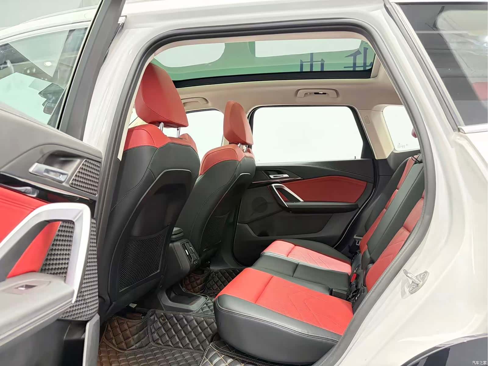 BMW X1, 2024 6