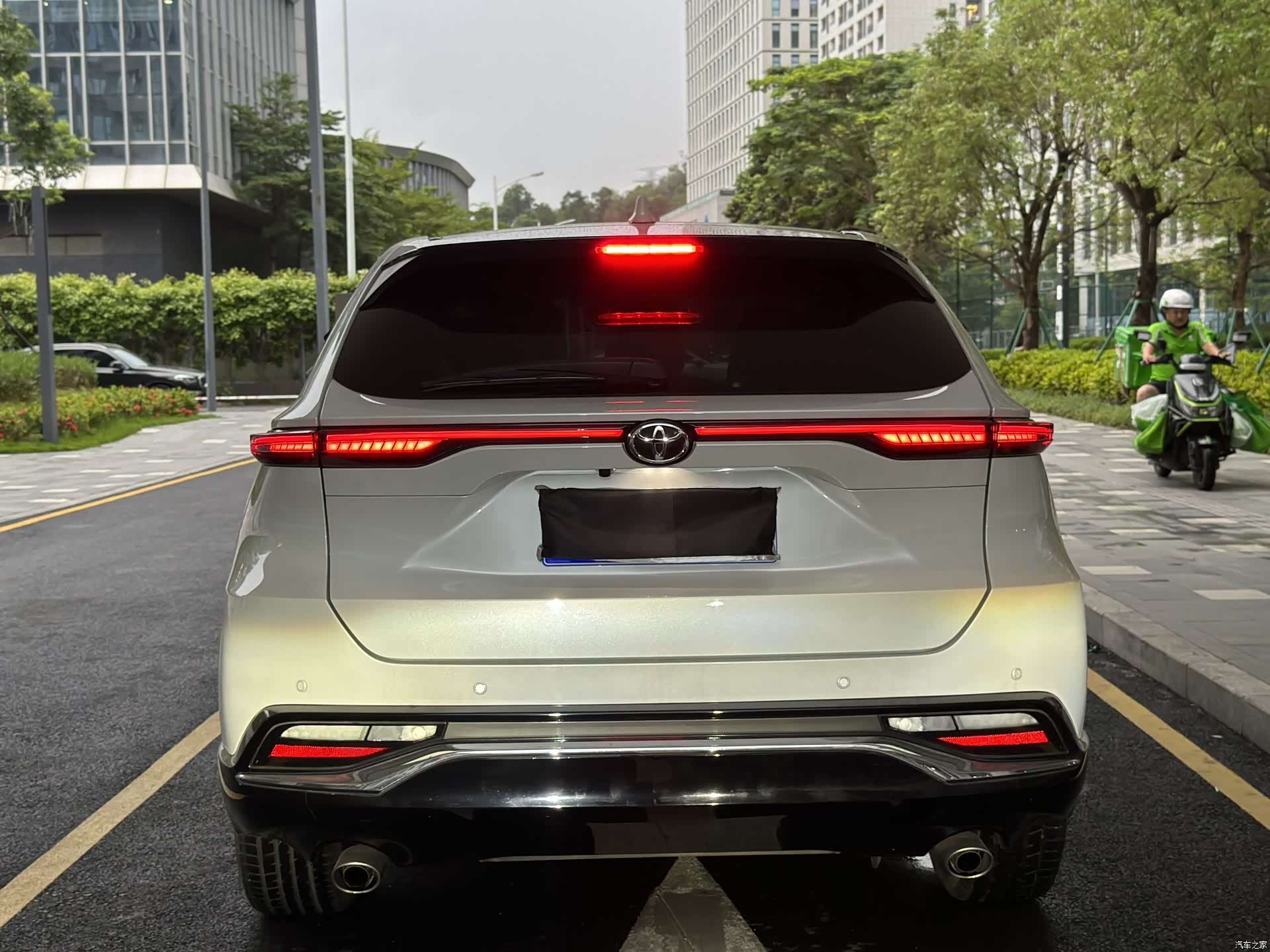 Toyota Venza, 2022 7