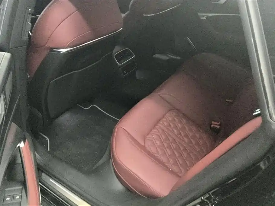 Audi A7L Audi A7L