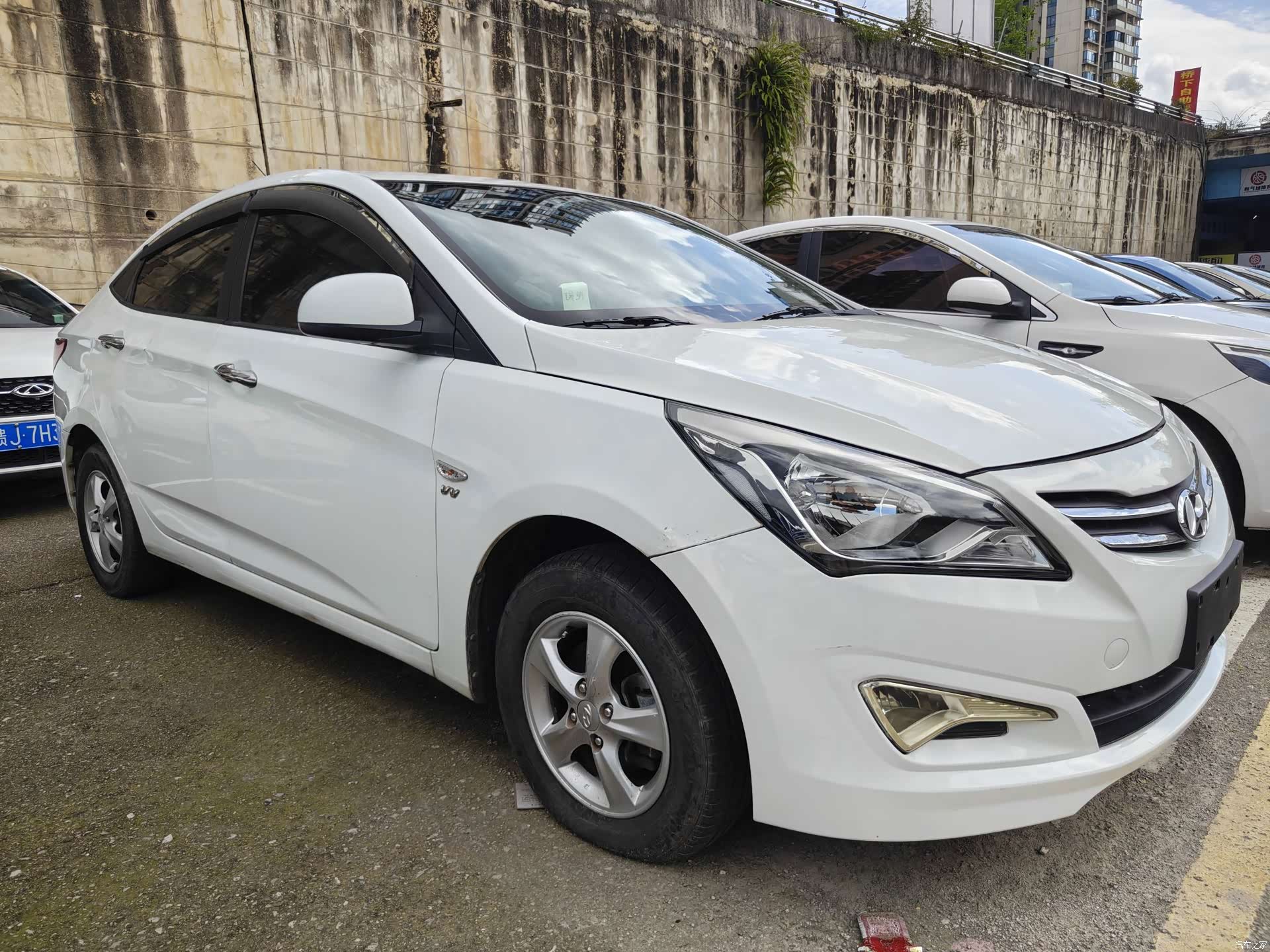 Hyundai GLS, 2017 3