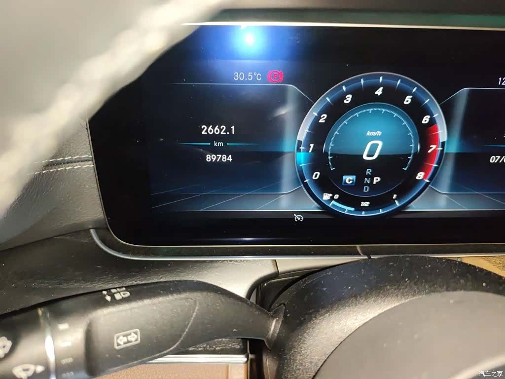 Mercedes-Benz E-Class, 2019 13