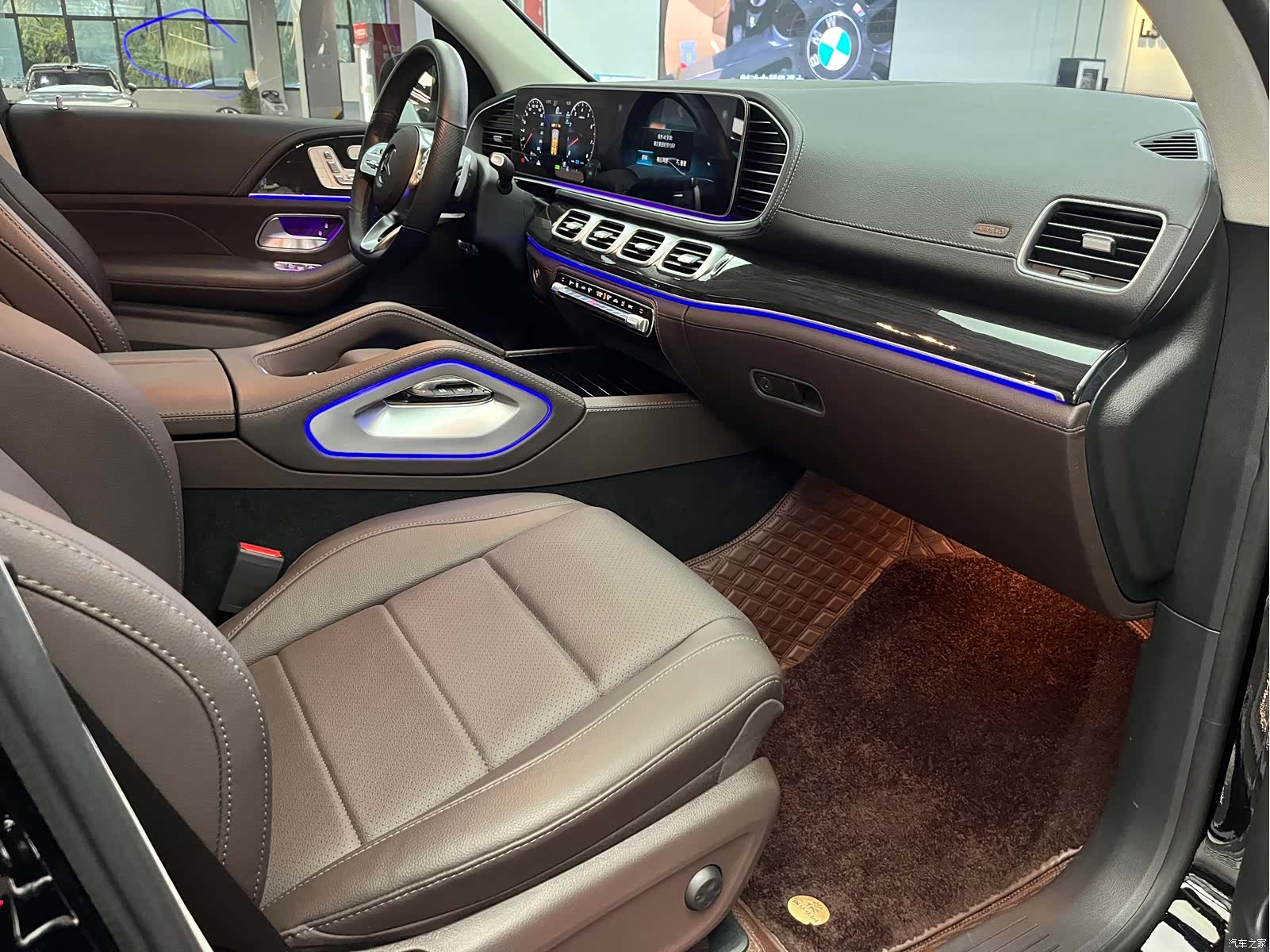 Mercedes-Benz GLS, 2024 12