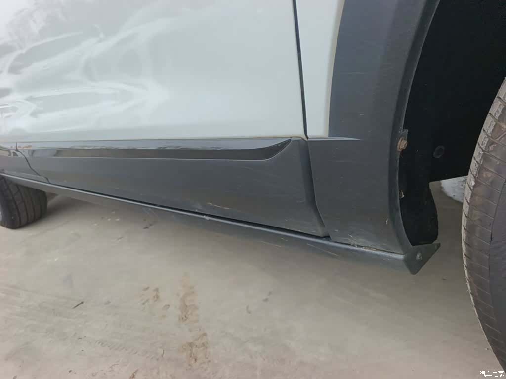 DongFeng AX7, 2022 21