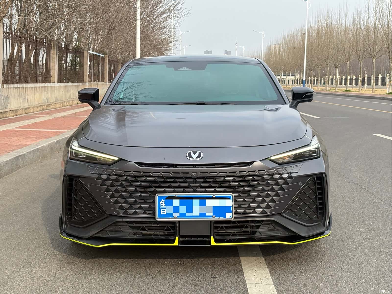 Changan UNI-V, 2023 1
