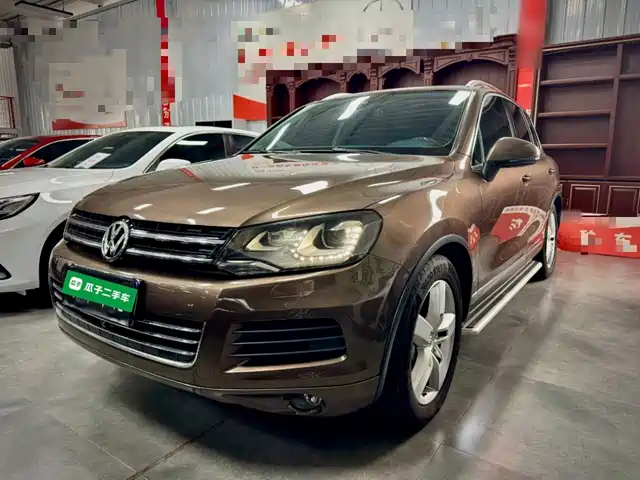 Volkswagen Touareg 2016 — купить из Китая под заказ