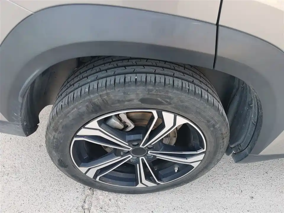 Geely Galaxy Galaxy L7