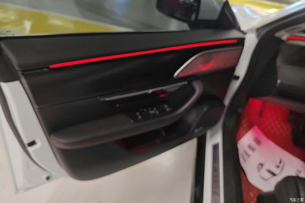 Xpeng P7, 2022 7
