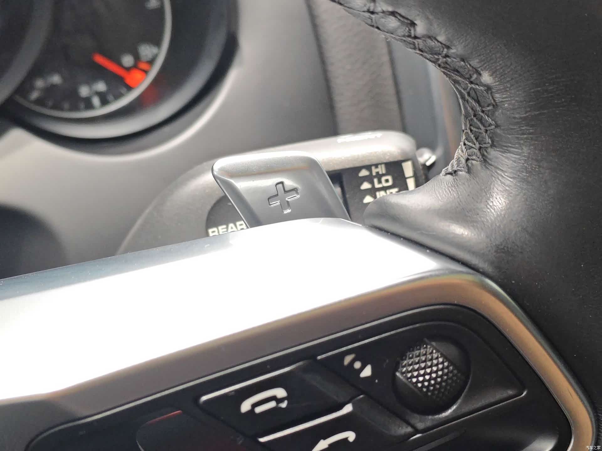 Porsche Cayenne, 2017 9