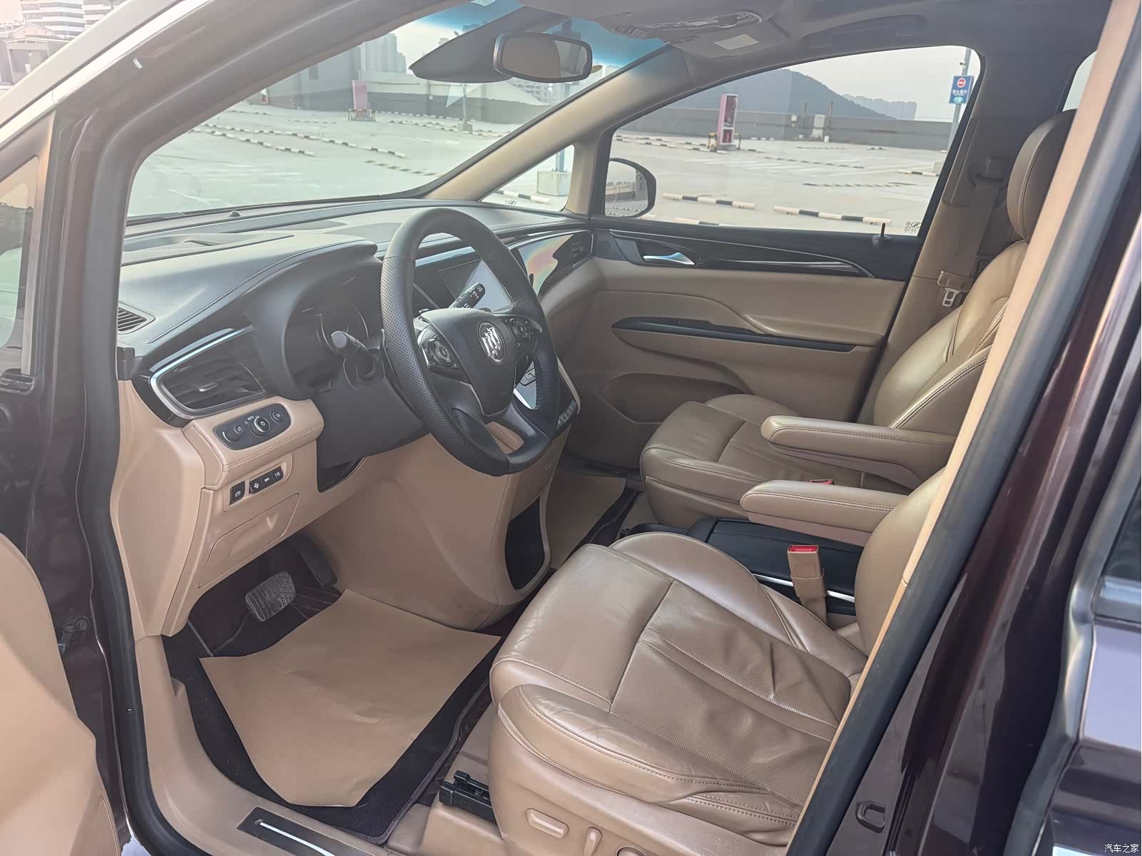 Buick GL8, 2018 7