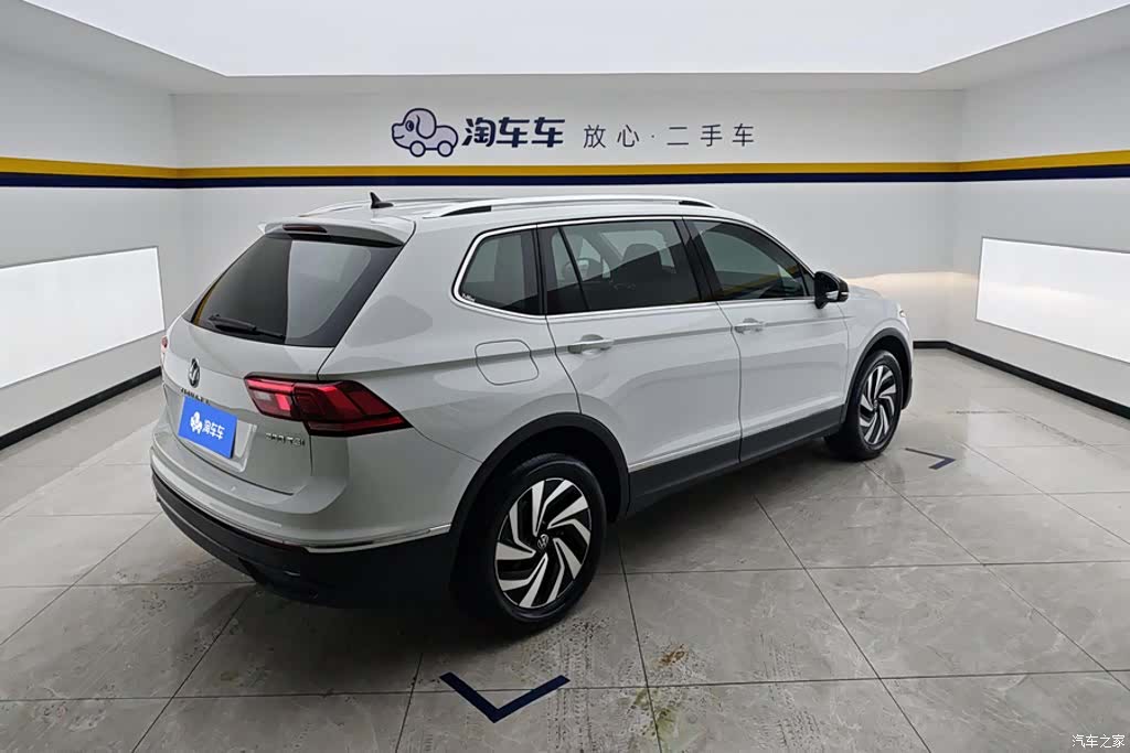 Volkswagen Tiguan L, 2024 3