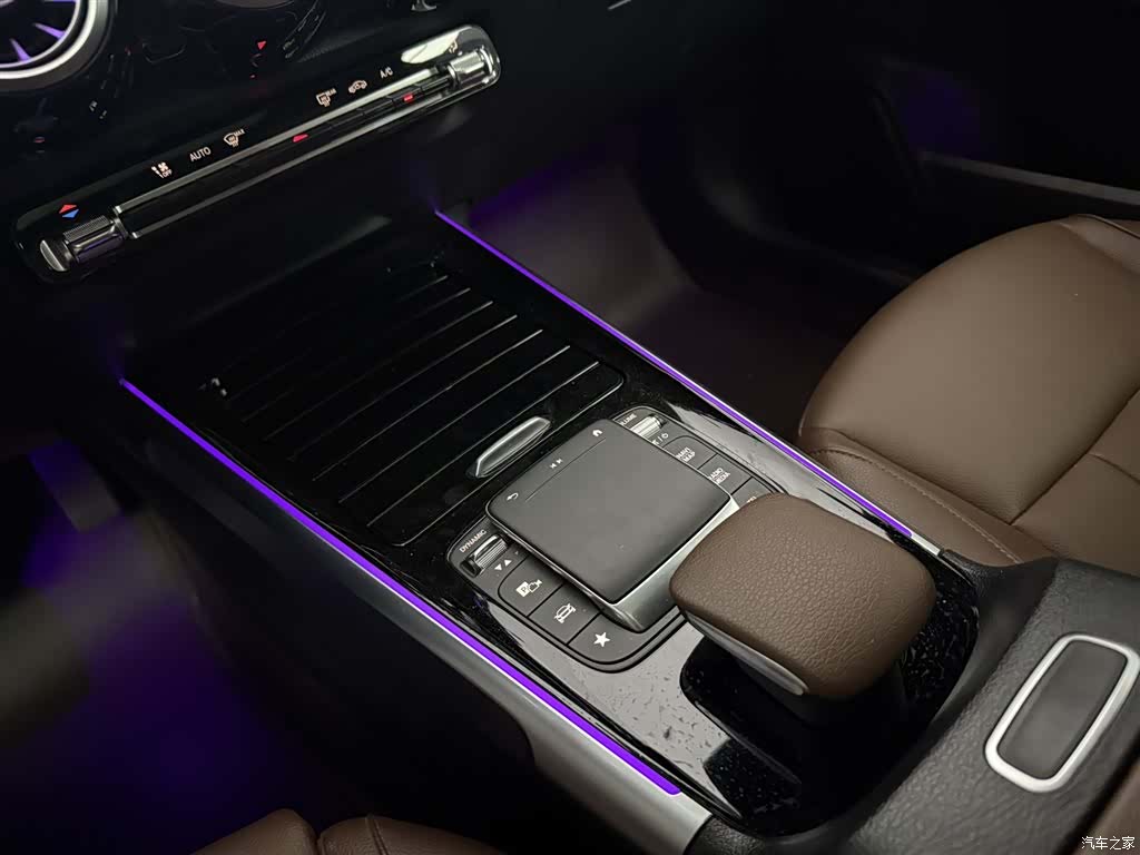 Mercedes-Benz GLB, 2022 14