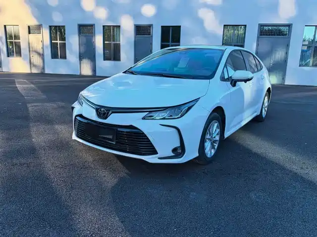 Toyota Corolla 2023 — купить из Китая под заказ