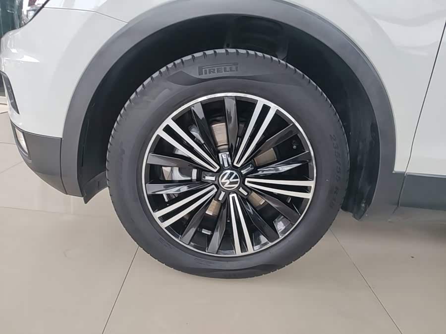 Volkswagen Tiguan L 2021, фото 23