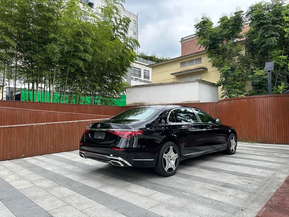 Mercedes-Benz Maybach S-class