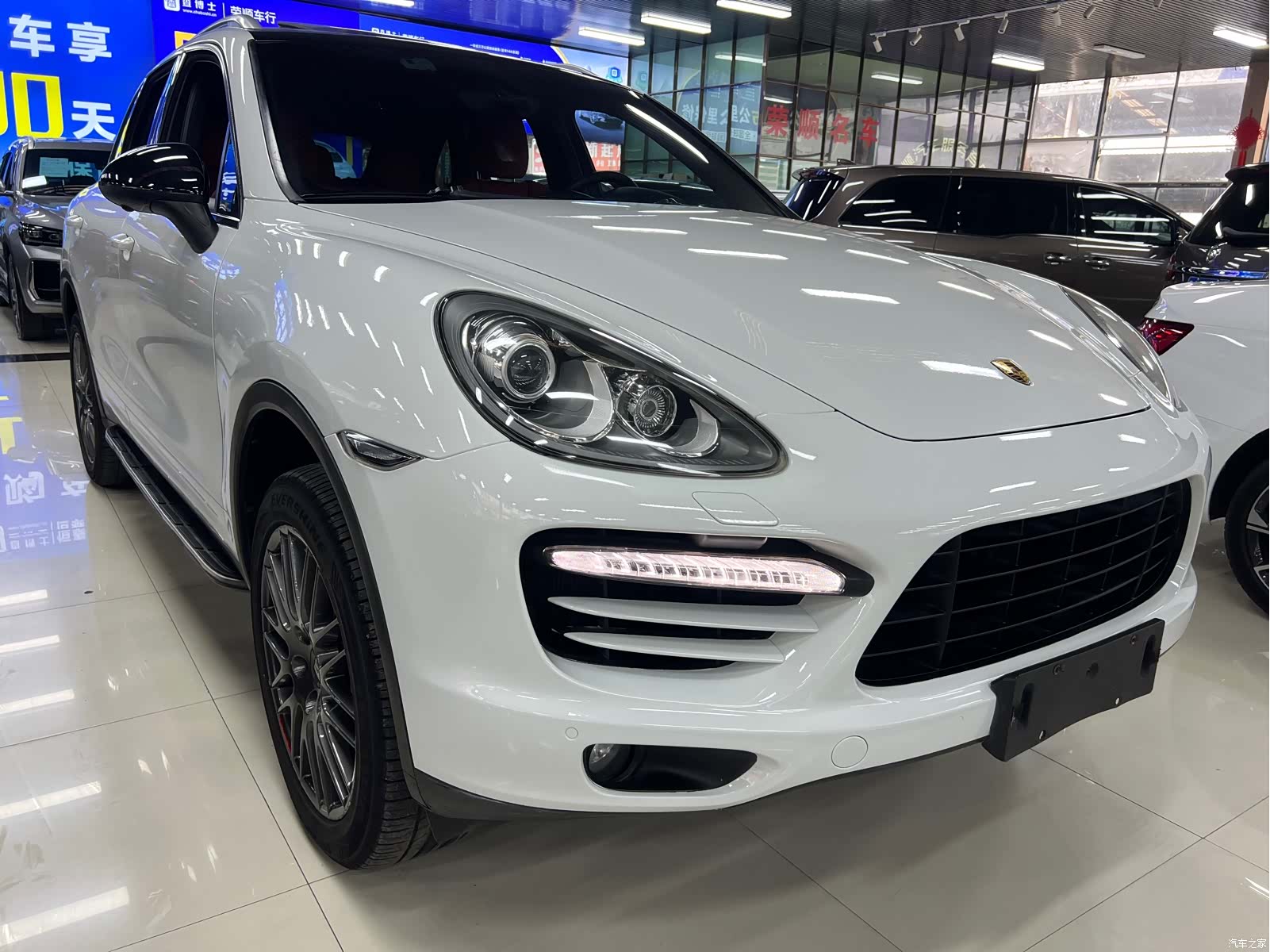 Porsche Cayenne, 2013 3