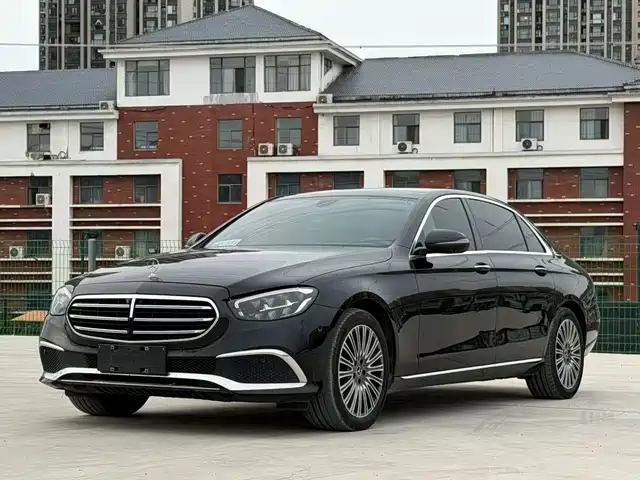 Mercedes-Benz E-Class 2023 — купить из Китая под заказ