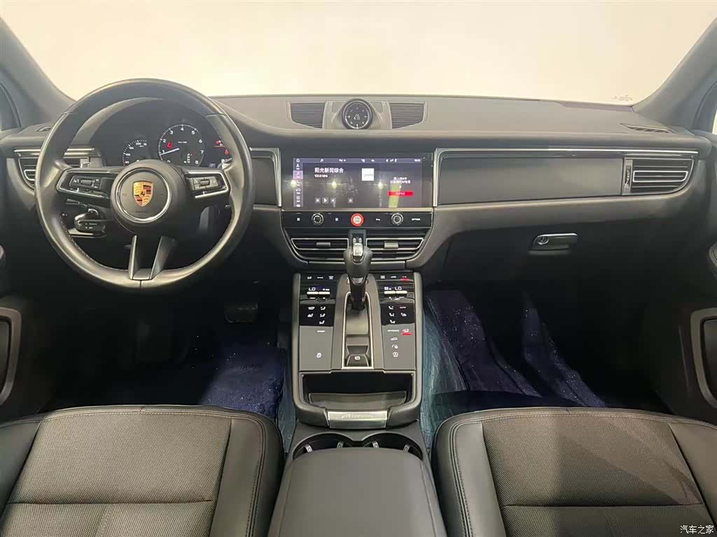 Porsche Macan, 2023 8