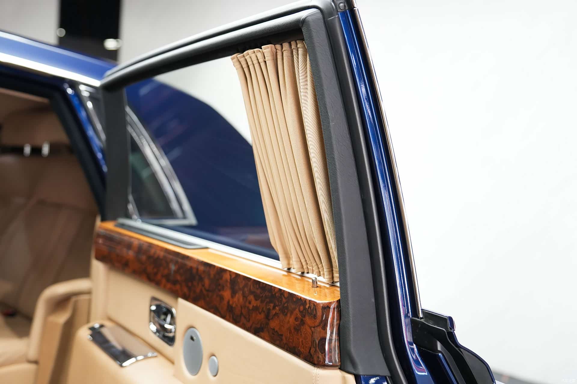 Rolls-Royce Phantom, 2008 35