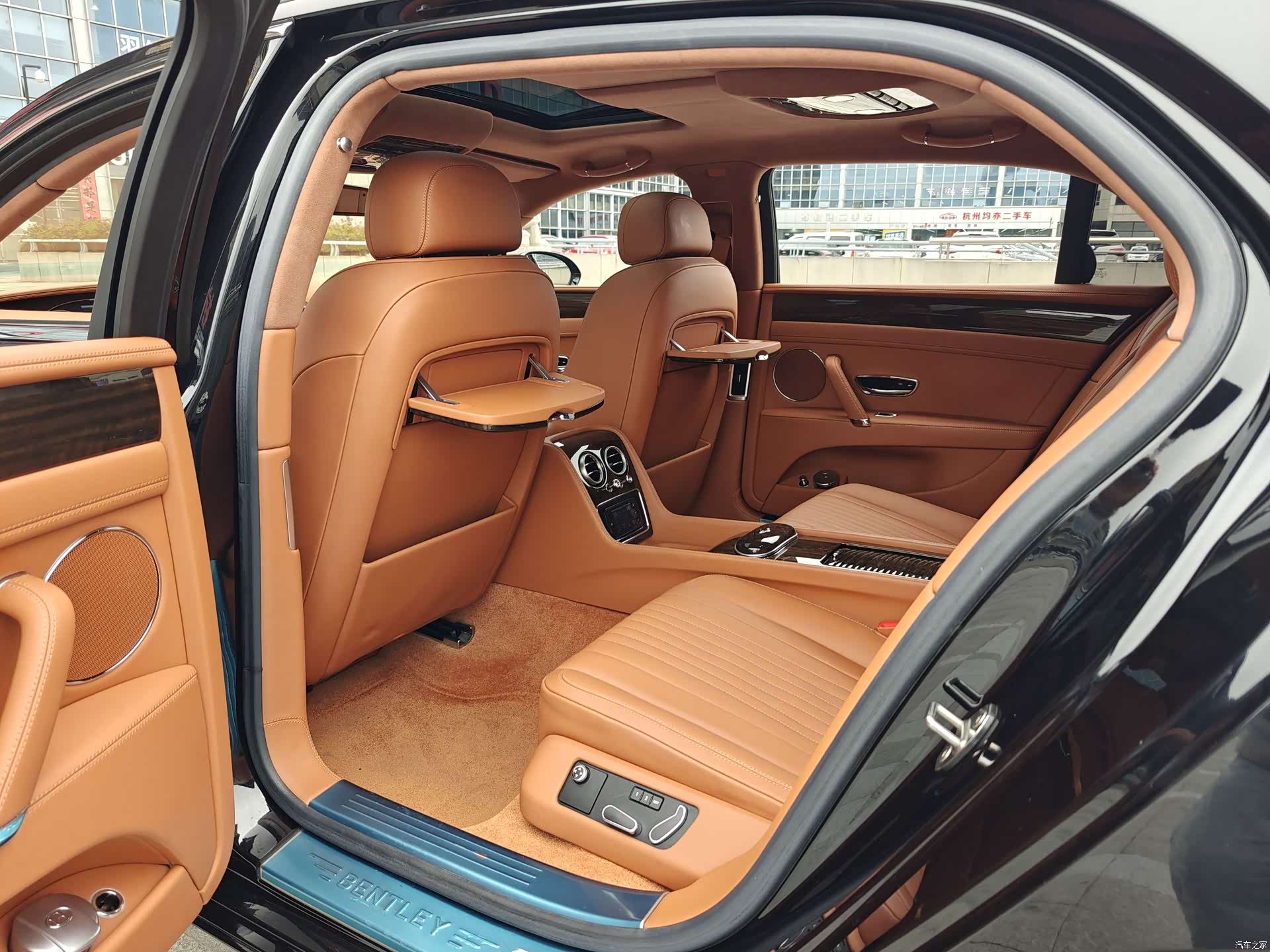 Bentley Flying Spur, 2017 15