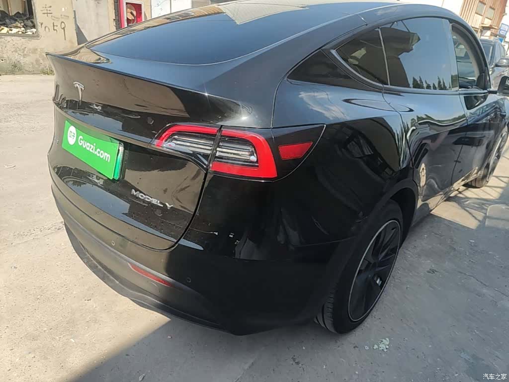 Tesla Model Y, 2022 8